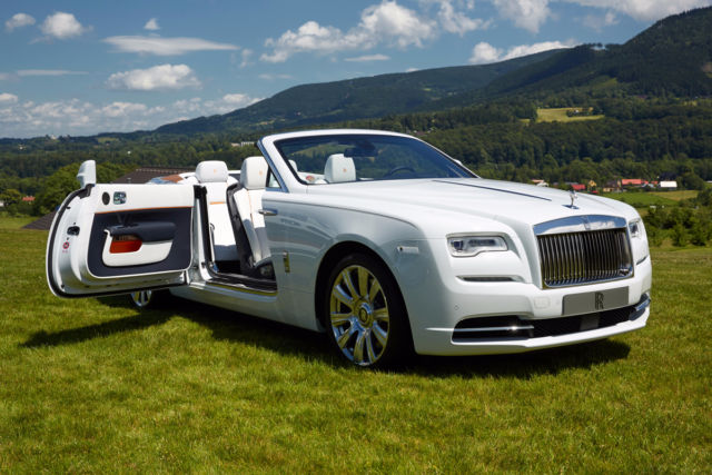 Rolls Royce DAWN Cabriolet blanche